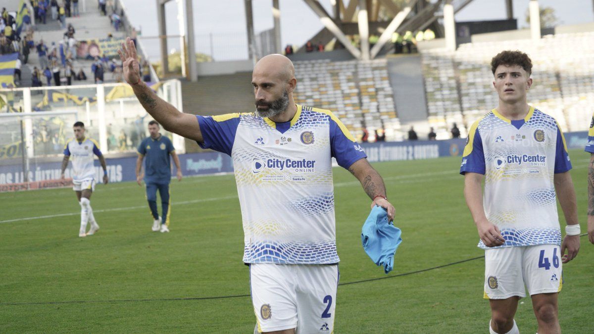 Quintana se despidió de Central y firmó con Deportivo Riestra