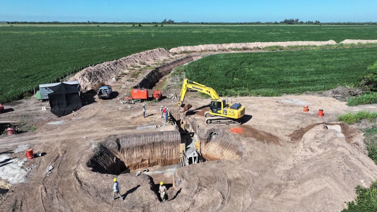 Santa Fe acelera obras hídricas en 100 localidades por pronóstico de lluvias intensas